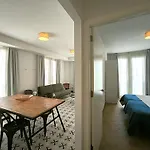 La Plazoleta Apartment *