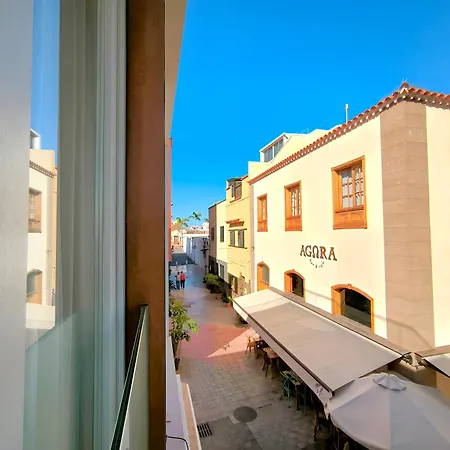 La Plazoleta Puerto de la Cruz (Tenerife)